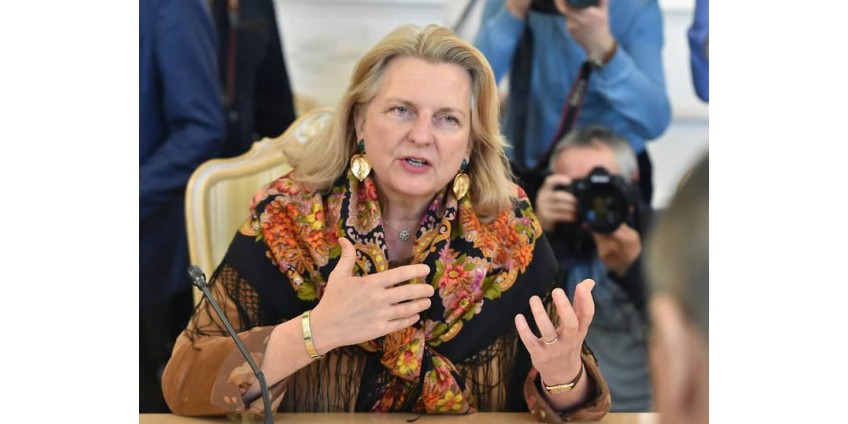 Die ehemalige österreichische Außenministerin Karin Kneissl verlässt den Aufsichtsrat von Rosneft